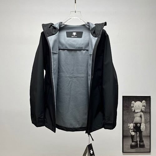 Descente Solid-Color Hooded Shell Jacket