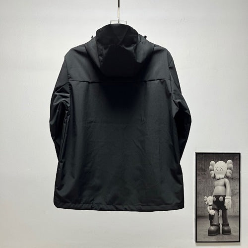 Descente Solid-Color Hooded Shell Jacket