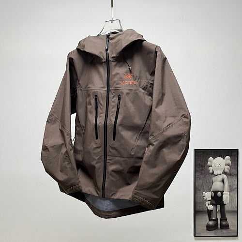 ARC'TERYX | Arc'teryx Alpha SV8 Hardshell Jacket