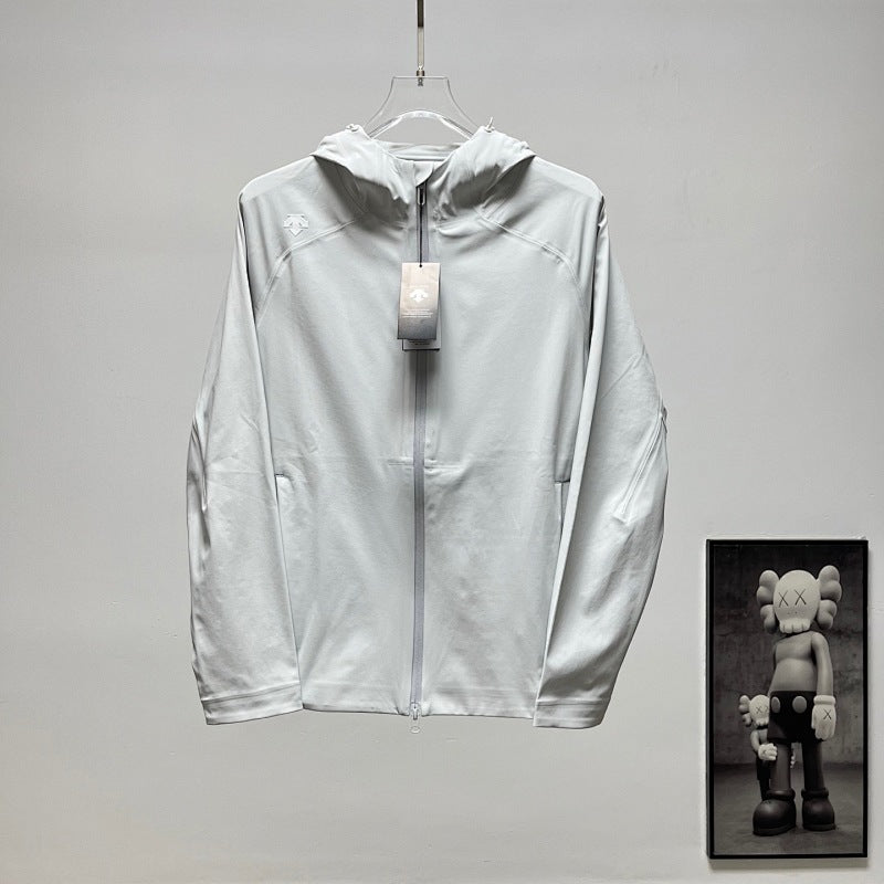 Descente Solid-Color Hooded Shell Jacket