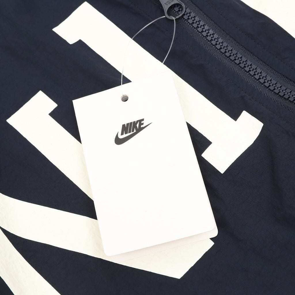 Nike Basketball Black Contrast-Lettering Track Jacket